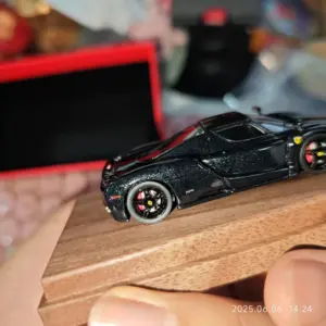 Ferrari Enzo 1/64 Diecast Model Car Replica 11 S36968352b0be46d290910d692e076e62r