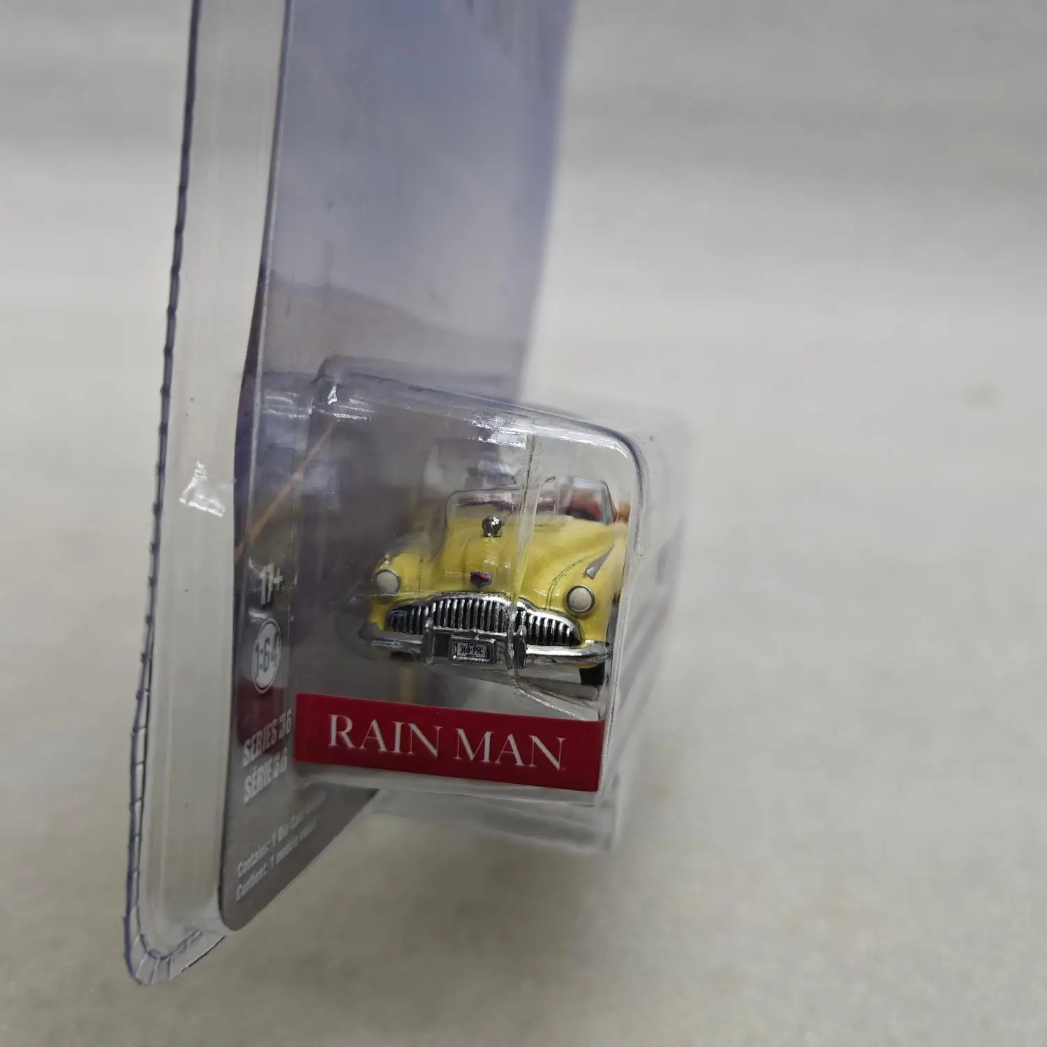 1949 Buick Roadmaster 1:64 Scale Diecast Model 6 1949 Buick Roadmaster 1:64 Scale Diecast Model - Image 6