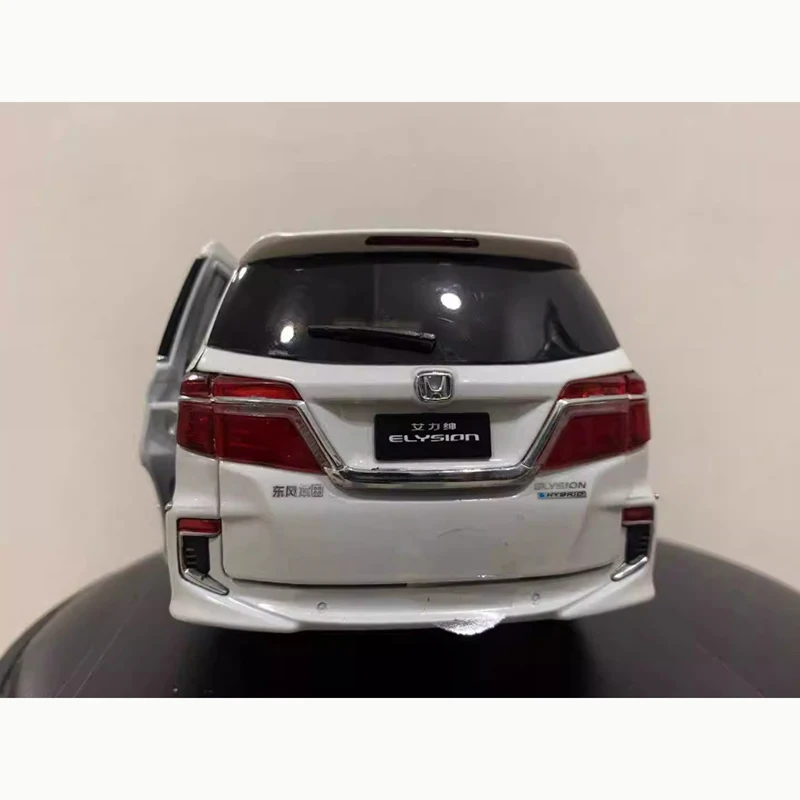 Dongfeng Elysion 2020 1:18 Scale Alloy Model 5 Dongfeng Elysion 2020 1:18 Scale Alloy Model - Image 5