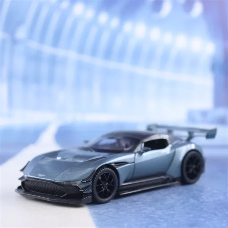 Aston Martin VULCAN 1:32 Diecast Model Car 6 Aston Martin VULCAN 1:32 Diecast Model Car - Image 6