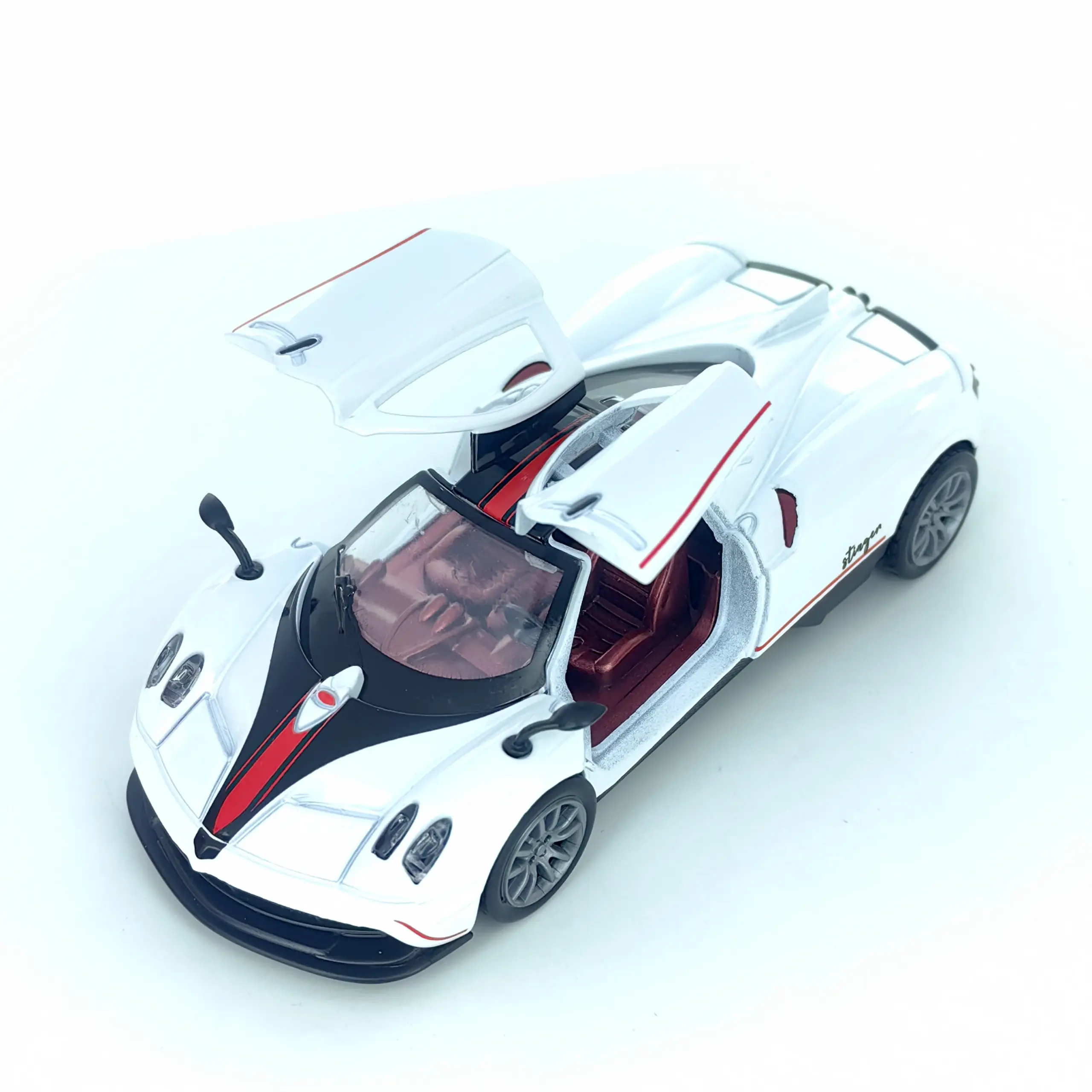 Pagani Diecast Alloy Sports Car Model 4 Pagani Diecast Alloy Sports Car Model - Image 4