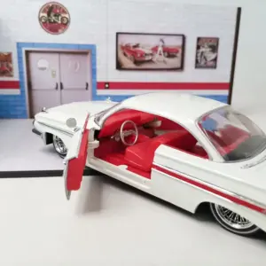 1961 Impala 1/24 Scale Diecast Model 13 S39c8113cf10f47dfbe49e84282d329743