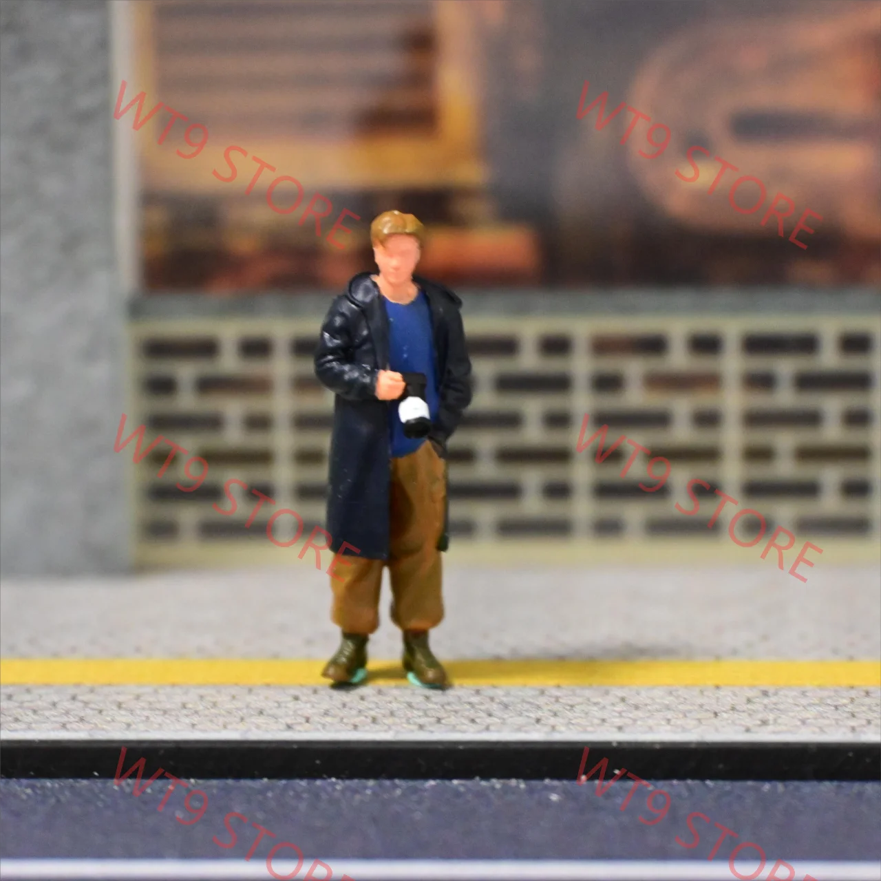 1/64 Scale Miniature Figure Model 2.6 cm Tall 7 1/64 Scale Miniature Figure Model 2.6 cm Tall - Image 7