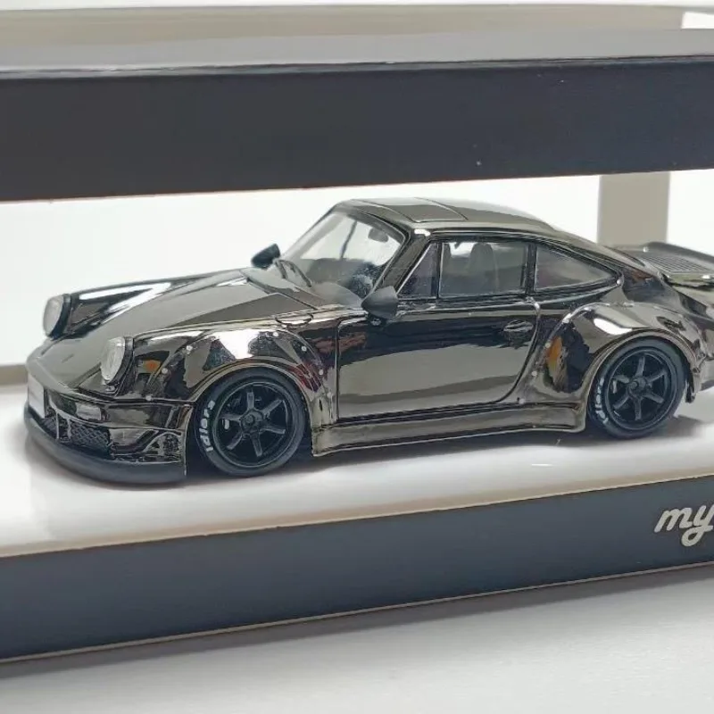 1/64 Scale Diecast Porsche RWB 930 Model 3 1/64 Scale Diecast Porsche RWB 930 Model - Image 3