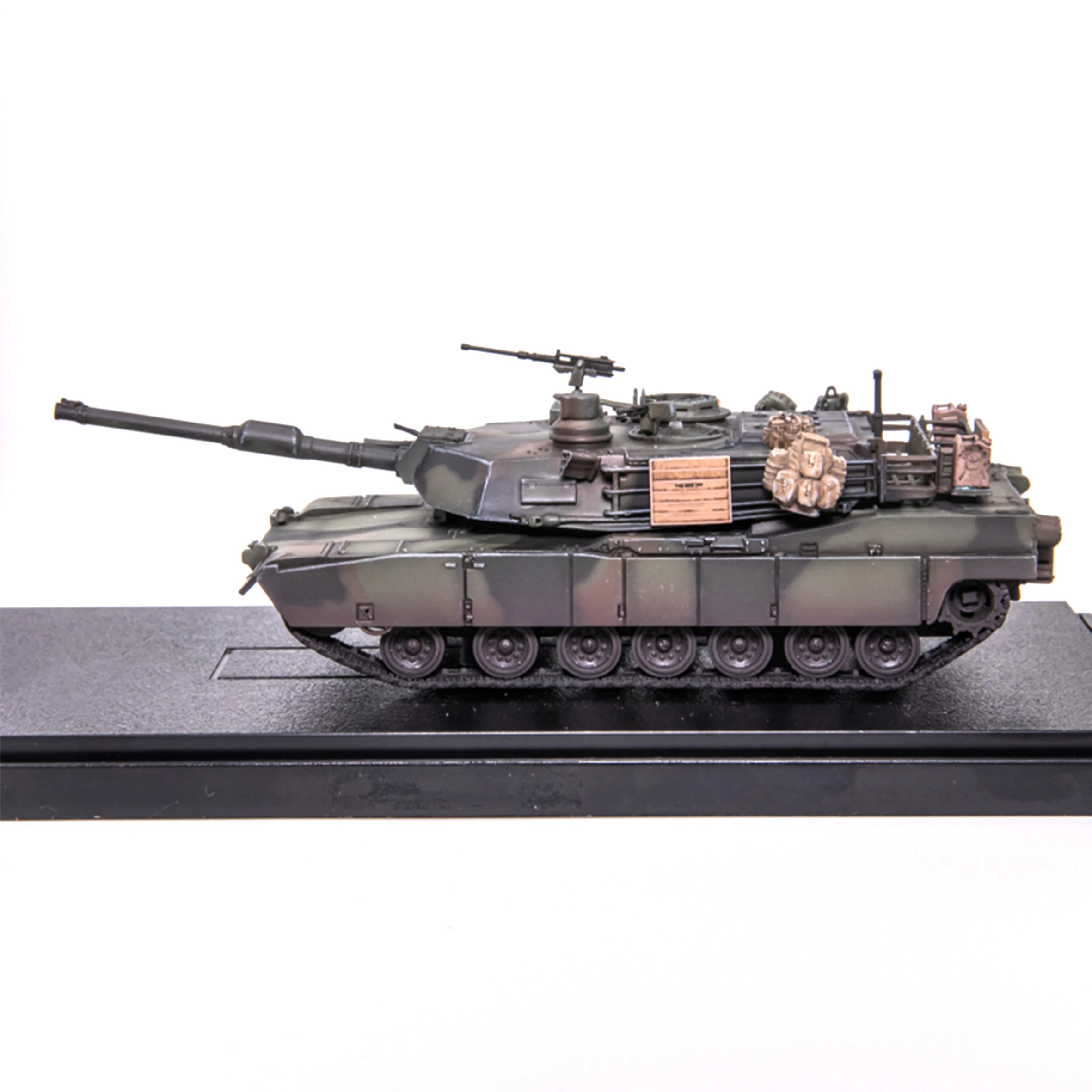 1:72 Scale M1A2 American Tank Model 4 1:72 Scale M1A2 American Tank Model - Image 4