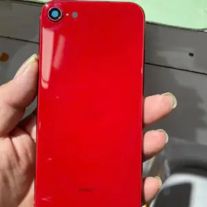iPhone SE2022 Red Metal Frame Accessory