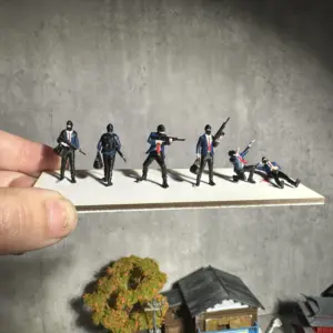 1:64 Scale Hand-Painted Resin Miniature Figures 12 S3b44a1e67e944732807ae39c695fb69bF