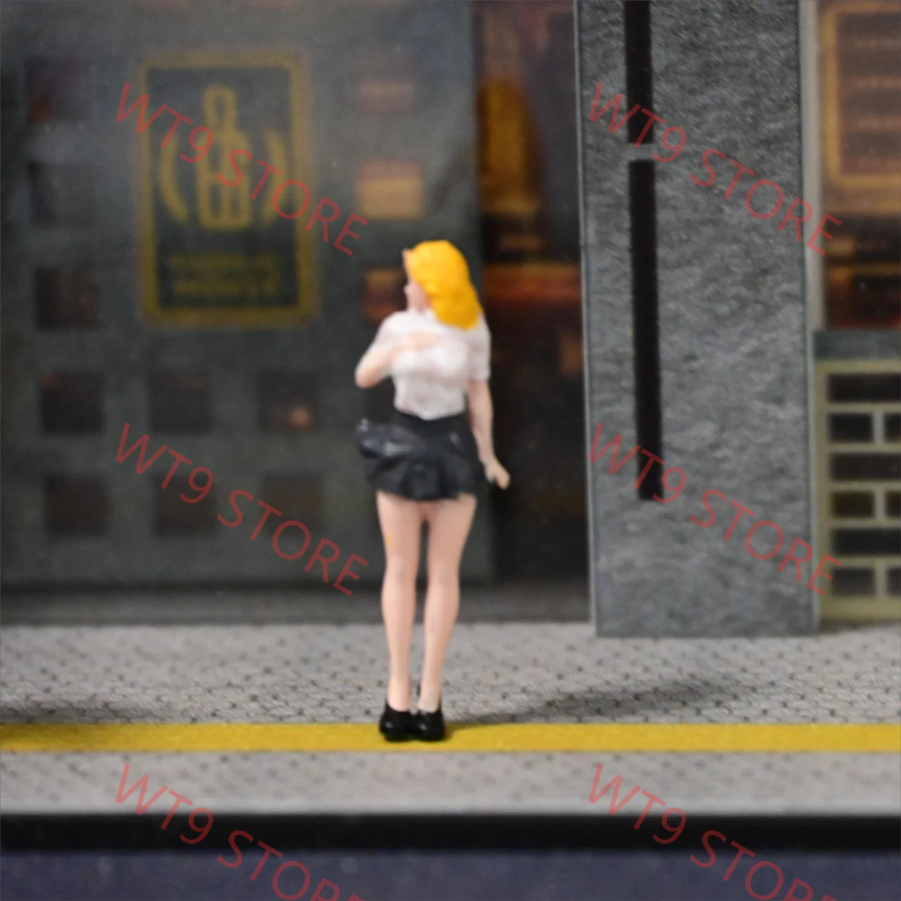 1/64 Scale Miniature Figure Model 2.6 cm Tall 8 1/64 Scale Miniature Figure Model 2.6 cm Tall - Image 8