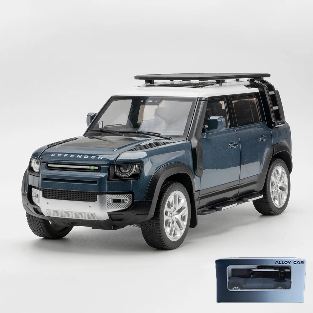 Large 1:18 Land Rover Defender 110 Model 16 Large 1:18 Land Rover Defender 110 Model - Image 16