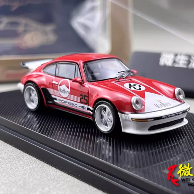 RM 1/64 Singer 930 Marlboro Diecast Model 3 RM 1/64 Singer 930 Marlboro Diecast Model - Image 3