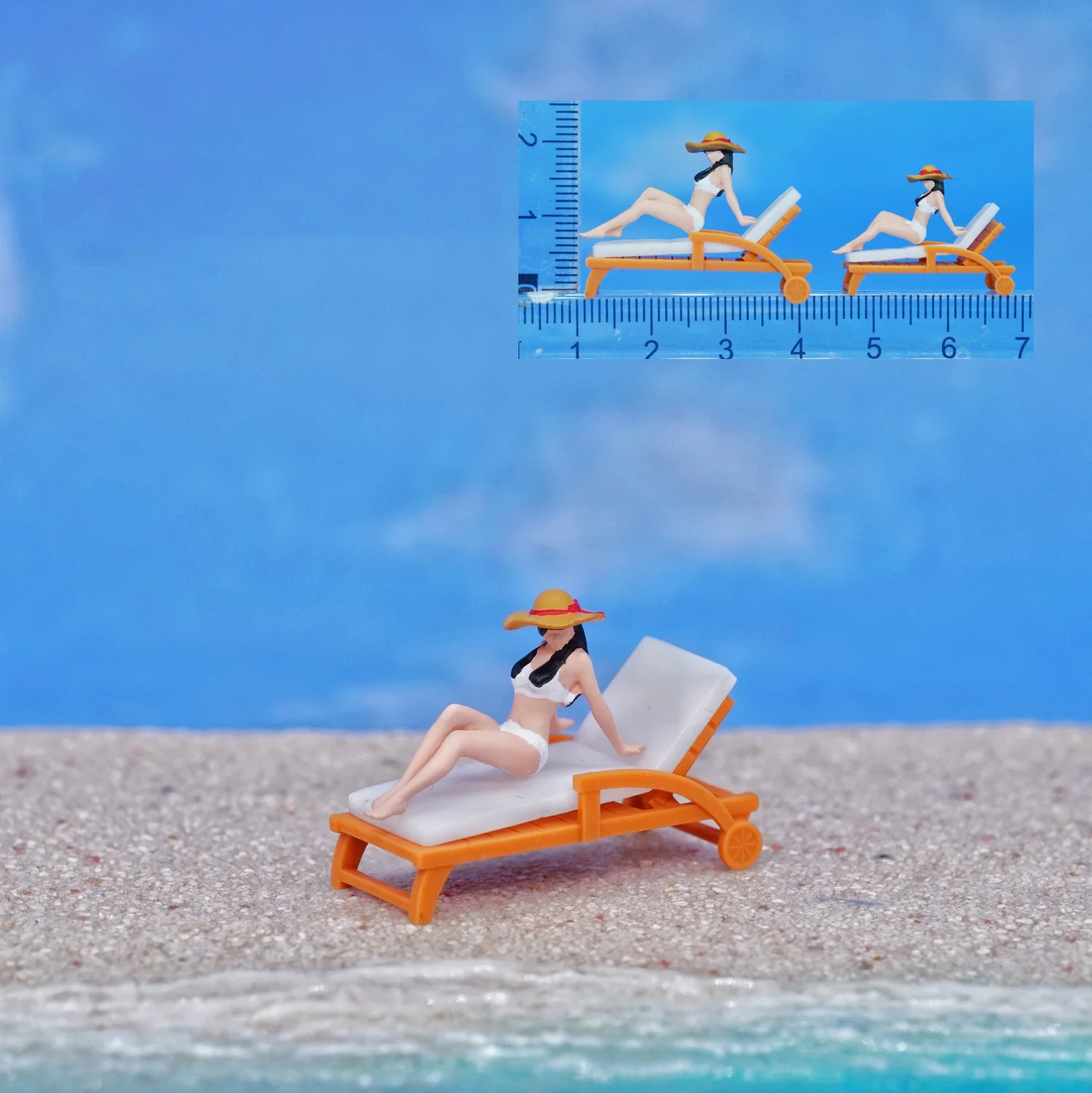 Resin Beach Diorama with Miniature Figures 18 Resin Beach Diorama with Miniature Figures - Image 18