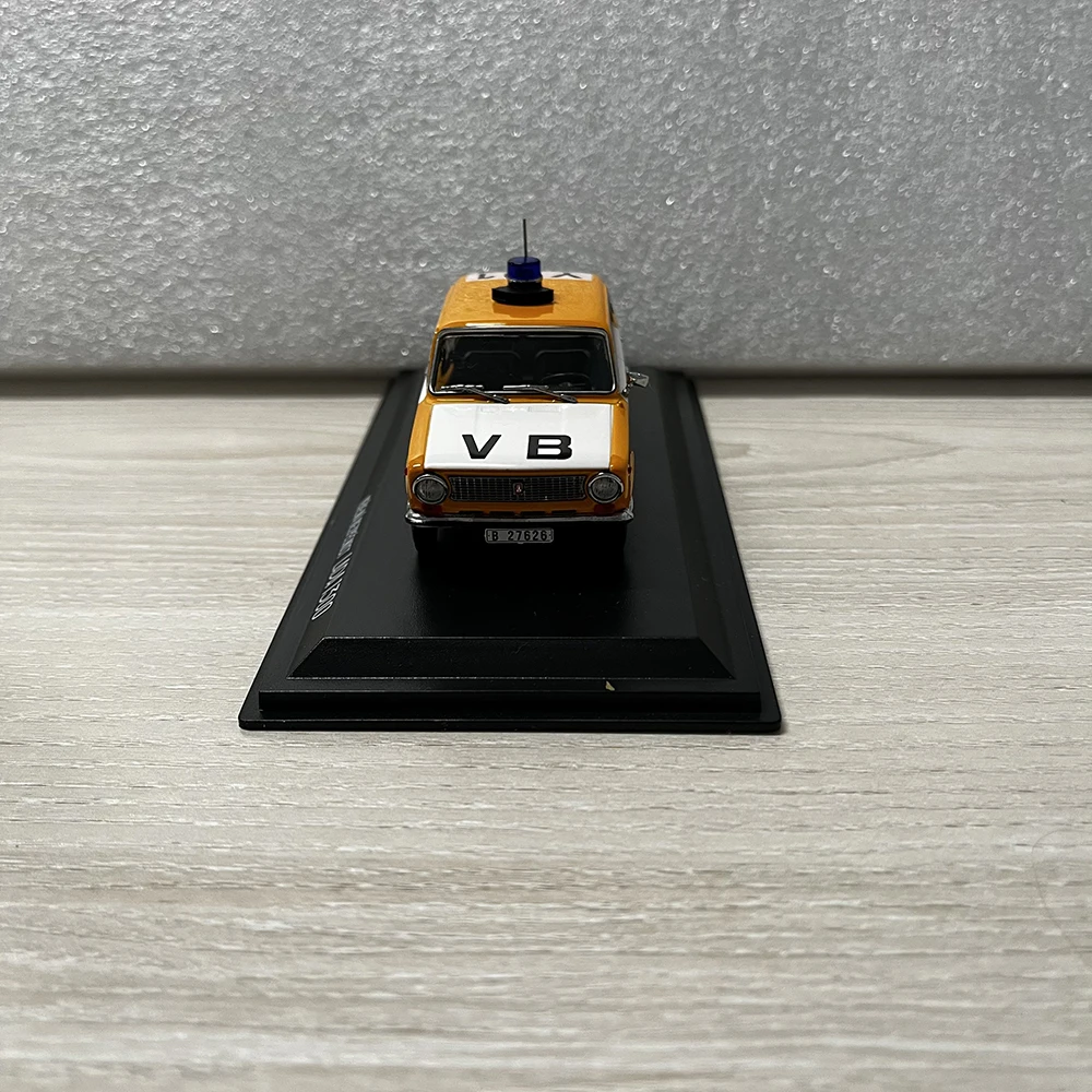 Soviet Lada 1300 VB Police Vehicle Model 1:43 2 Soviet Lada 1300 VB Police Vehicle Model 1:43 - Image 2