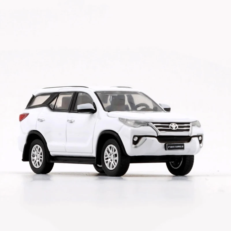 2018 Fortuner SUV 1:64 Scale Model Car 6 2018 Fortuner SUV 1:64 Scale Model Car - Image 6