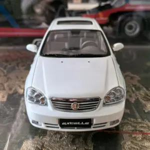 1/18 Buick Excelle Diecast Model Silver Finish 13 S4354f85739c2465f90a686ed901e71c4o
