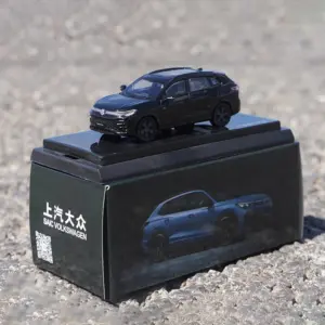 1:64 Scale White SUV Diecast Model Car 13 S4434ac5d0bf04a8bae6dbcd4c6c637dcT