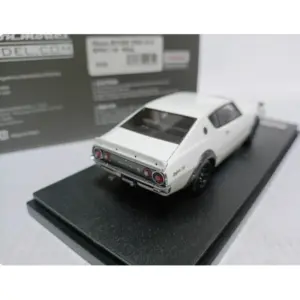 1:43 Scale Nissan Skyline 2000 GT-R Model 13 S452031b7b0104beea18eb50cda692c3fV