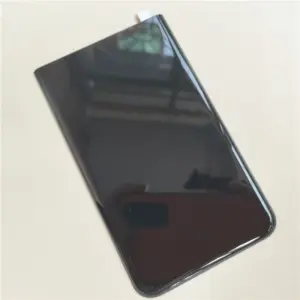 Google Pixel 8 and Pixel 8 Pro Battery Cover 12 S46e3142fd47f409a82f7cde34e0d70c38