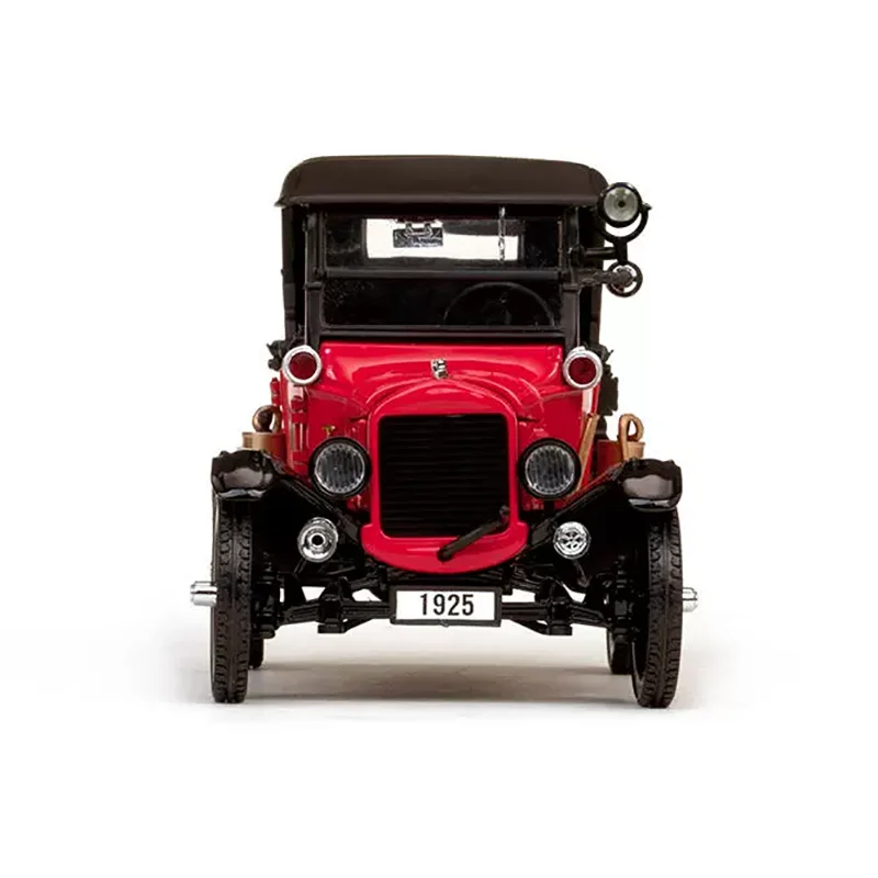 1925 Ford T Classic Car 1:24 Diecast Model 5 1925 Ford T Classic Car 1:24 Diecast Model - Image 5