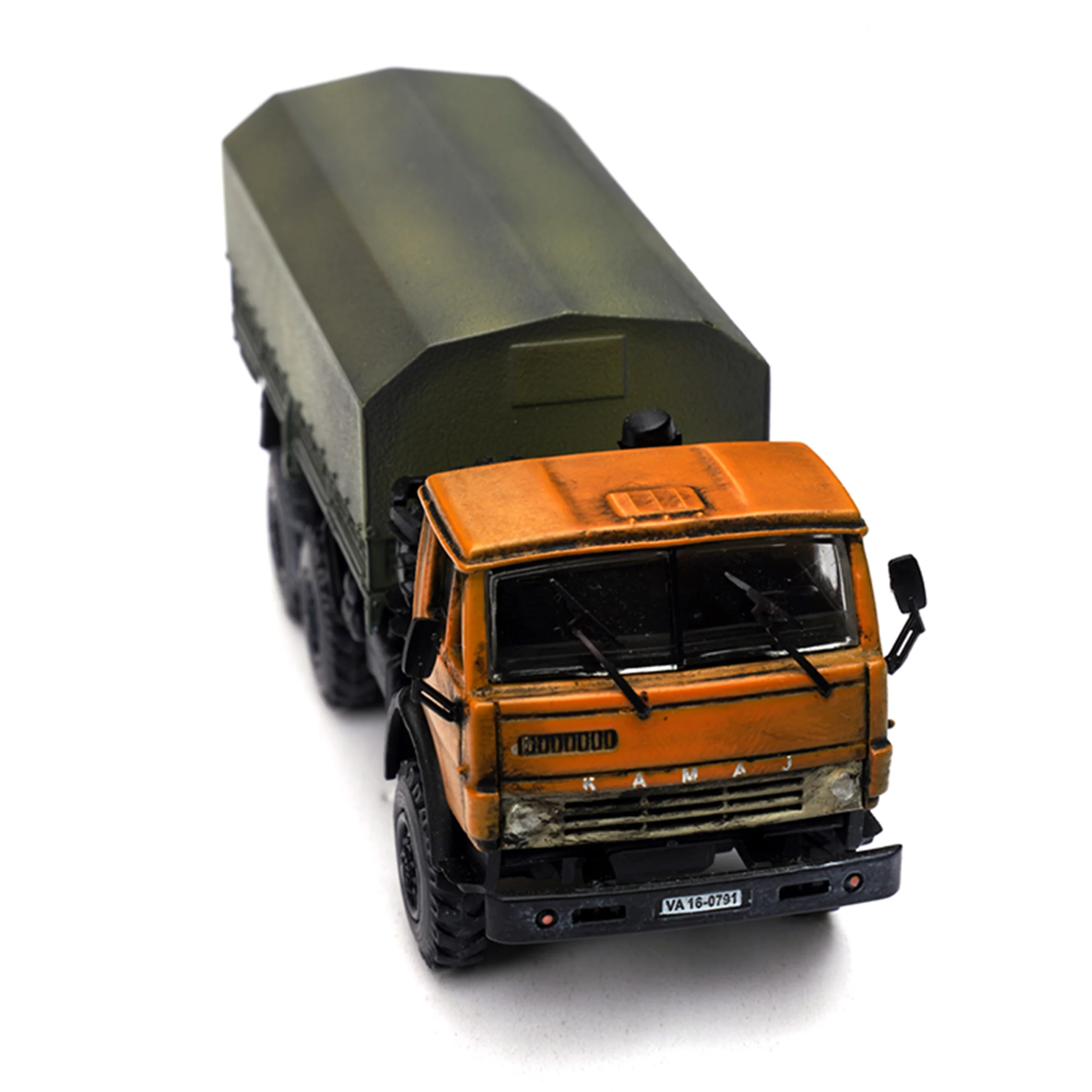 1:72 Scale KAMAZ43101 Truck Model by Trumpeter 3 1:72 Scale KAMAZ43101 Truck Model by Trumpeter - Image 3