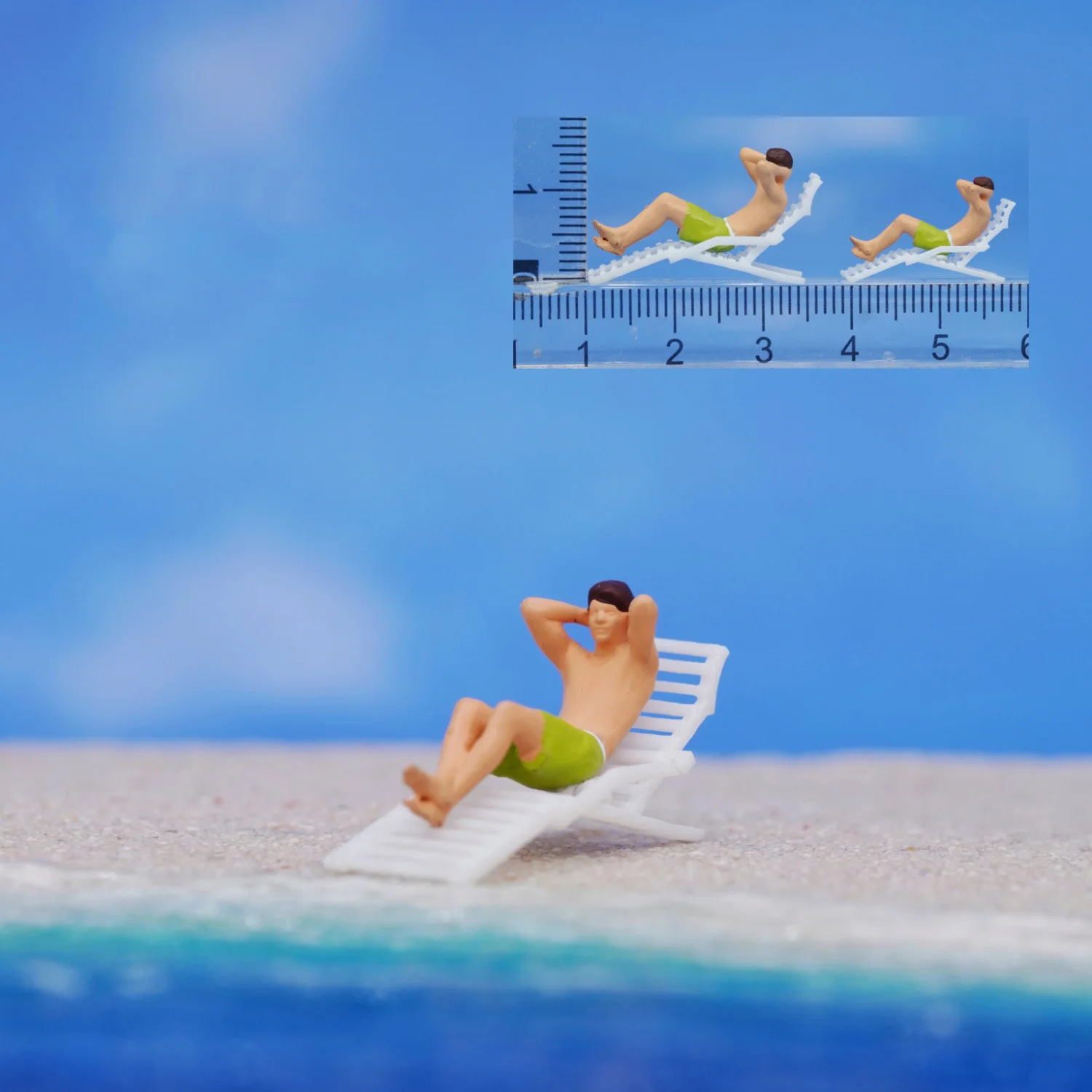 Resin Beach Diorama with Miniature Figures 11 Resin Beach Diorama with Miniature Figures - Image 11