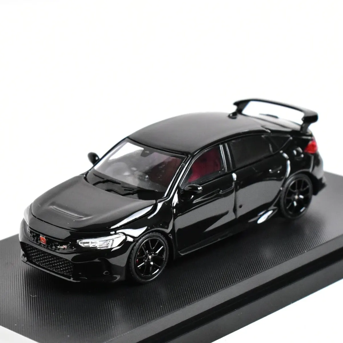 Motorhelix 1:64 Civic Type-R FL5 Model Car 7 Motorhelix 1:64 Civic Type-R FL5 Model Car - Image 7