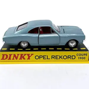 Dinky Toys Opel Rekord Coupe 1900 Model 1:43 8 S4be7026a93154a1ab910e0b50a6cd4e22