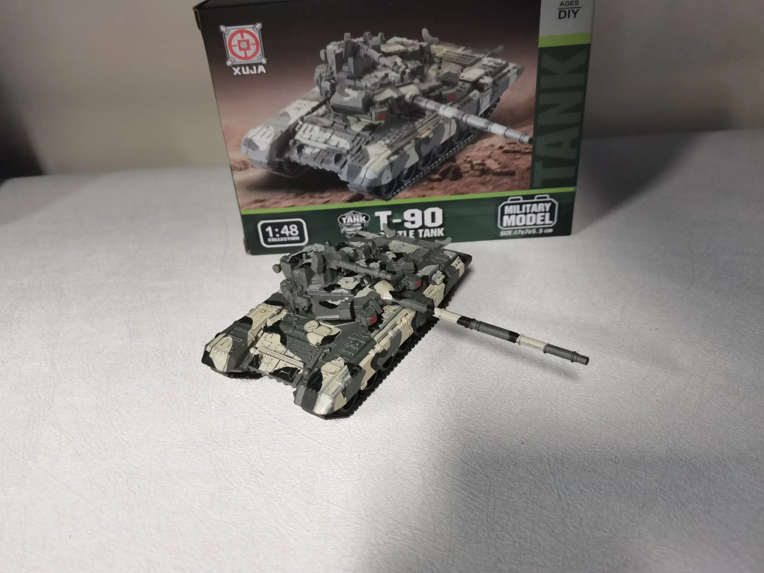 1/48 Scale Russian T90 Tank Model Assembly 3 1/48 Scale Russian T90 Tank Model Assembly - Image 3