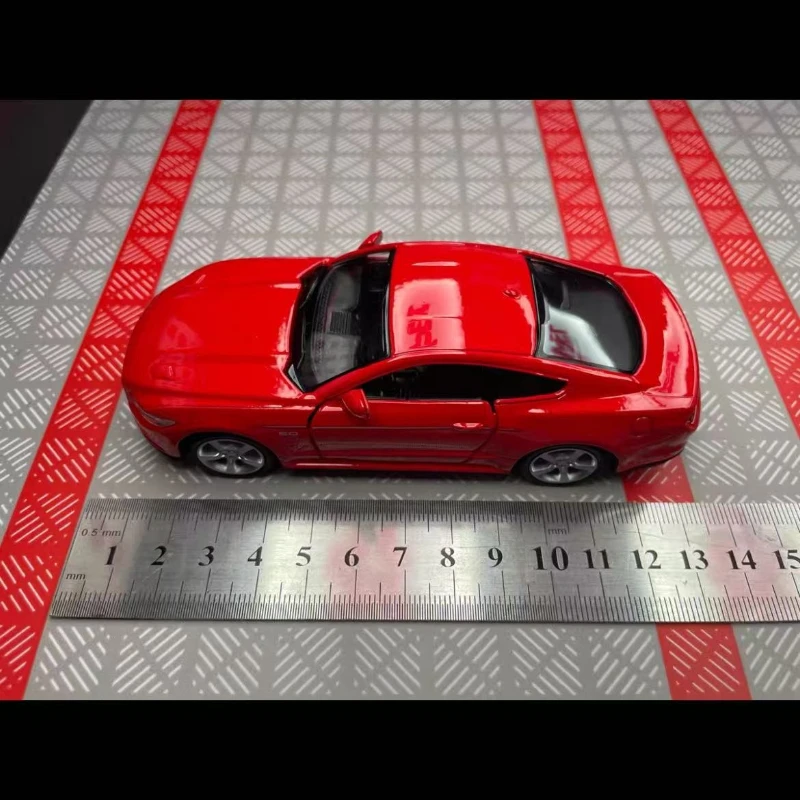 2015 Ford Mustang GT Diecast Model 1:36 Scale 5 2015 Ford Mustang GT Diecast Model 1:36 Scale - Image 5