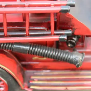Redness Vintage Fire Truck Model Figurine 10 S4e7fea0ca8994202adccb919187474a08