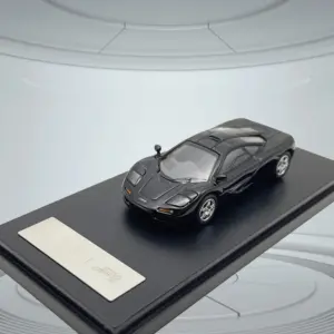 1:64 Scale Supercar Model in Yellow 14 S5077f00f3e024a39af530d962af2245bp