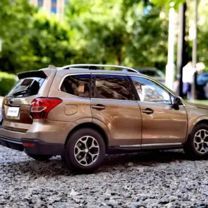 1/18 Scale Diecast Forester Model Brown Gold 8 S50919a30683d4c199e13f99e015b6e1bG