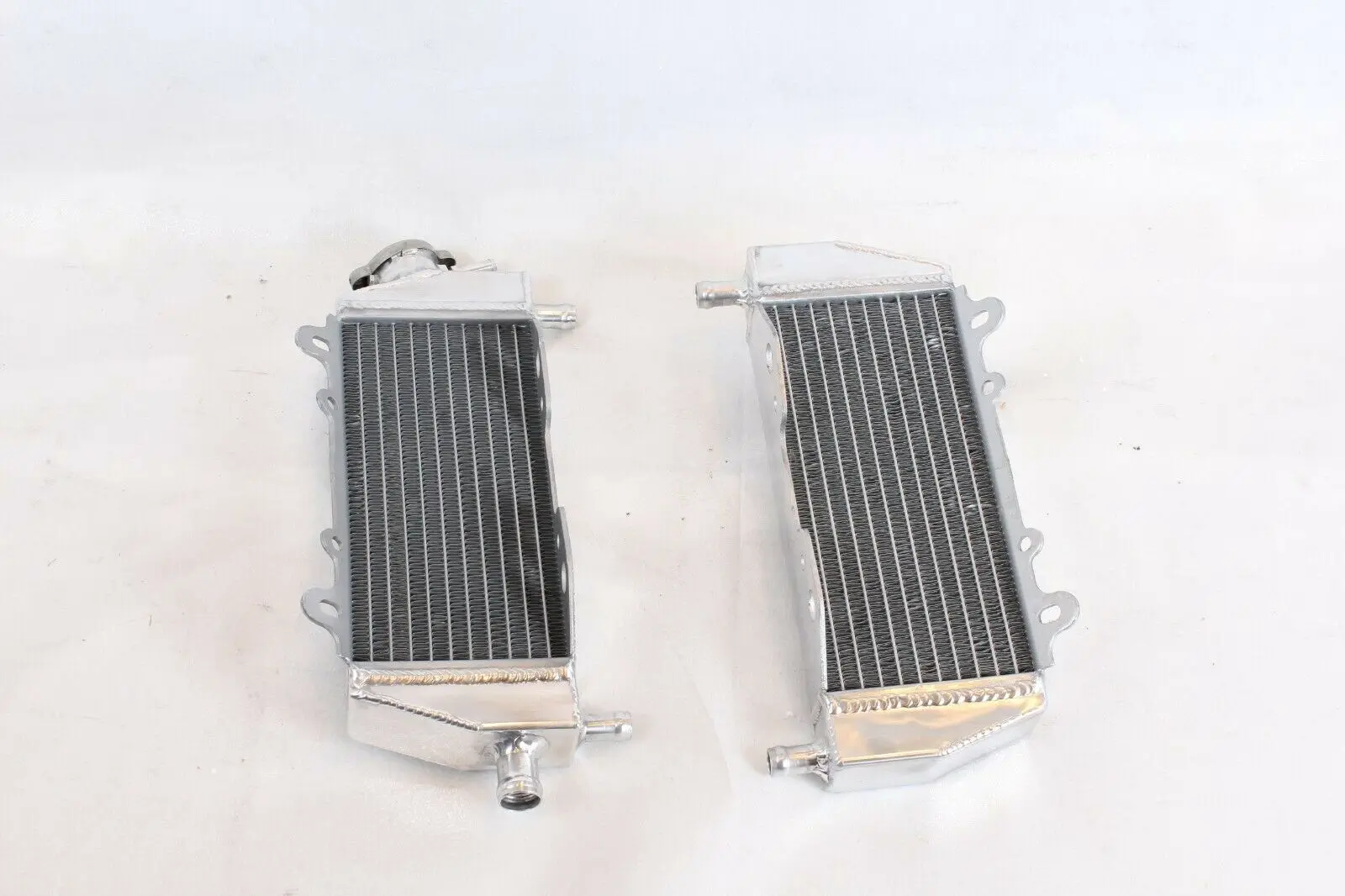 Aluminum Radiator Set for Kawasaki KX125 KX250 3 Aluminum Radiator Set for Kawasaki KX125 KX250 - Image 3