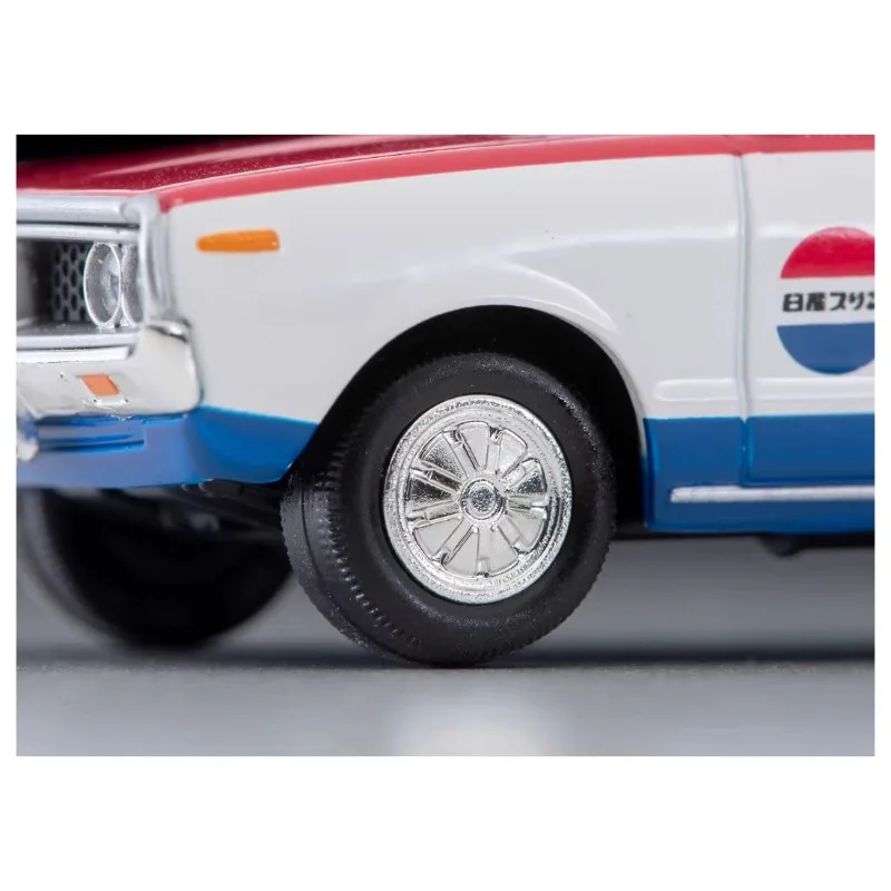 Nissan Skyline Van Deluxe 1:64 Diecast Model 5 Nissan Skyline Van Deluxe 1:64 Diecast Model - Image 5