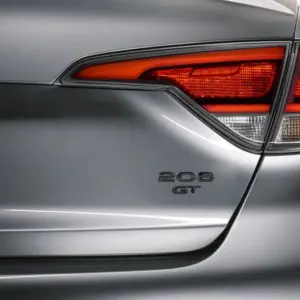 Peugeot 208 GT 3D Metal Badge Set 19 S53208337ae1c4decb67a77f2b0e97c71l