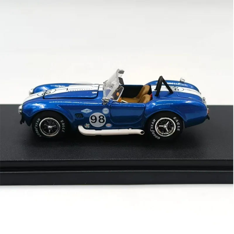 Shelby 427 1:64 Scale Diecast Model Car 6 Shelby 427 1:64 Scale Diecast Model Car - Image 6