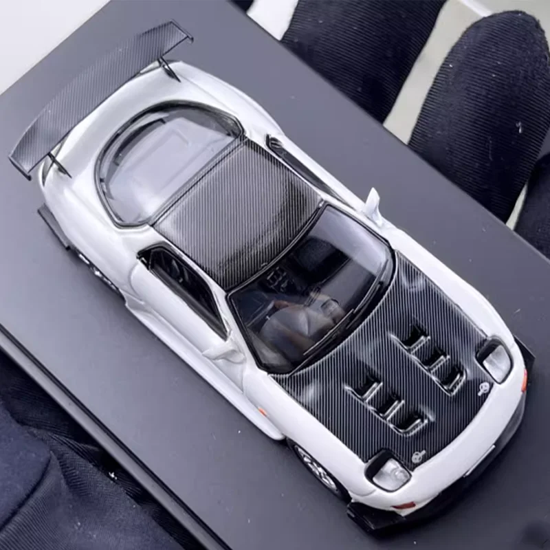 1/64 Scale Mazda RX-7 FD3S Diecast Model 2 1/64 Scale Mazda RX-7 FD3S Diecast Model - Image 2