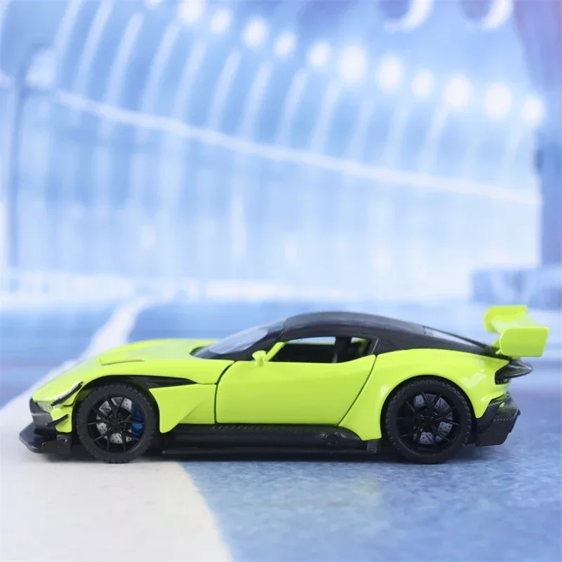Aston Martin VULCAN 1:32 Diecast Model Car 3 Aston Martin VULCAN 1:32 Diecast Model Car - Image 3