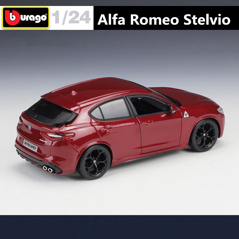 Bburago 1:24 Alfa Romeo Stelvio Model Car 5 Bburago 1:24 Alfa Romeo Stelvio Model Car - Image 5