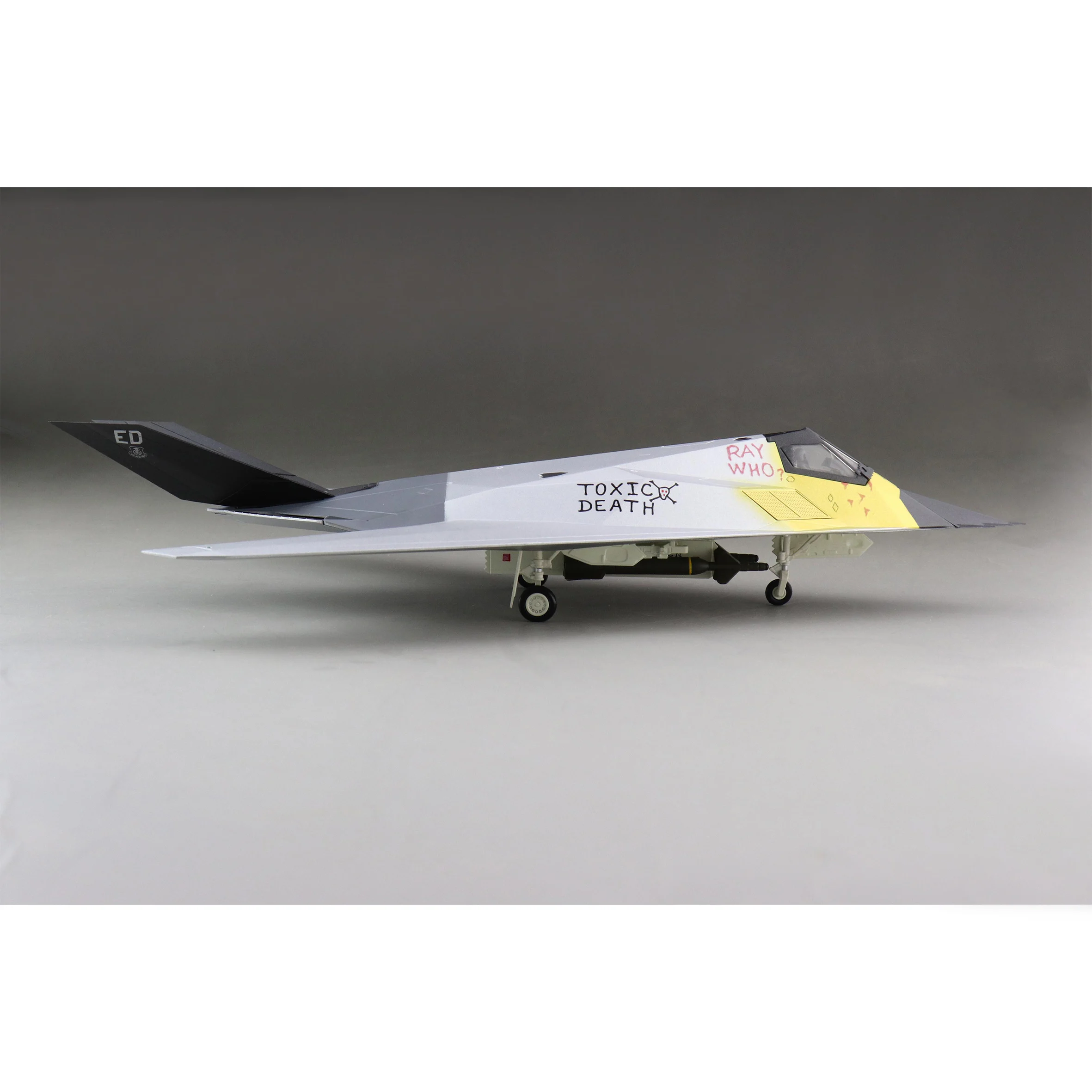 F-117A Nighthawk Toxic Death Model 1/72 Scale 4 F-117A Nighthawk Toxic Death Model 1/72 Scale - Image 4