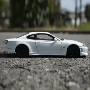 Nissan Silvia S15 1:24 Diecast Model Car 12 S58fef3f9633343fc8b6c0bb272182d8ay