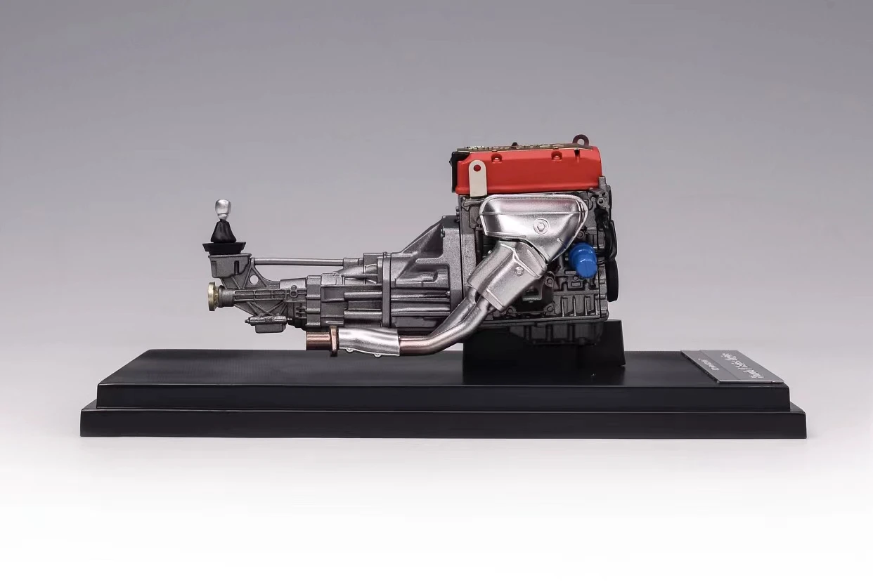 1:18 Scale Diecast Engine Model Collection 7 1:18 Scale Diecast Engine Model Collection - Image 7