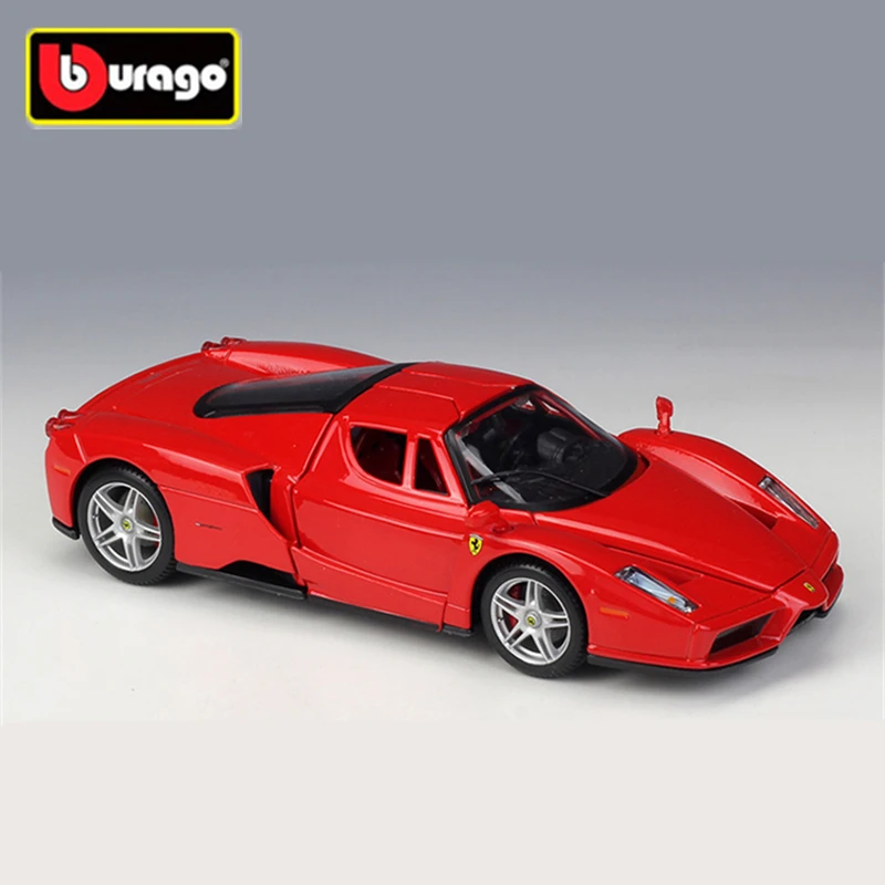 Bburago 1:24 Ferrari ENZO Diecast Model 5 Bburago 1:24 Ferrari ENZO Diecast Model - Image 5