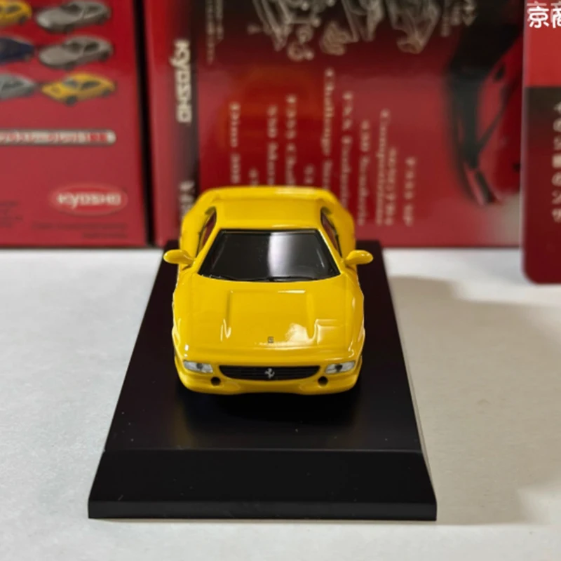 F355 Challenge Yellow 1:64 Scale Diecast Model 3 F355 Challenge Yellow 1:64 Scale Diecast Model - Image 3