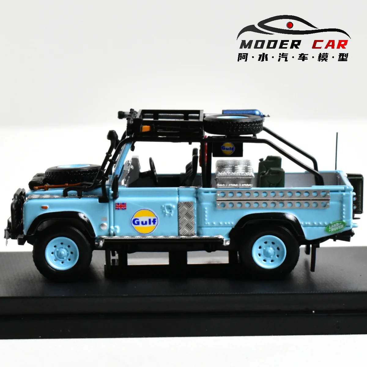1:64 Scale Camel Trophy Land Rover Defender Model 3 1:64 Scale Camel Trophy Land Rover Defender Model - Image 3