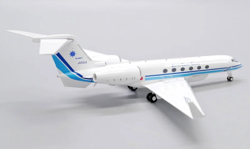 G-V Ocean Surveillance Aircraft Model JA500A 1:200 6 G-V Ocean Surveillance Aircraft Model JA500A 1:200 - Image 6