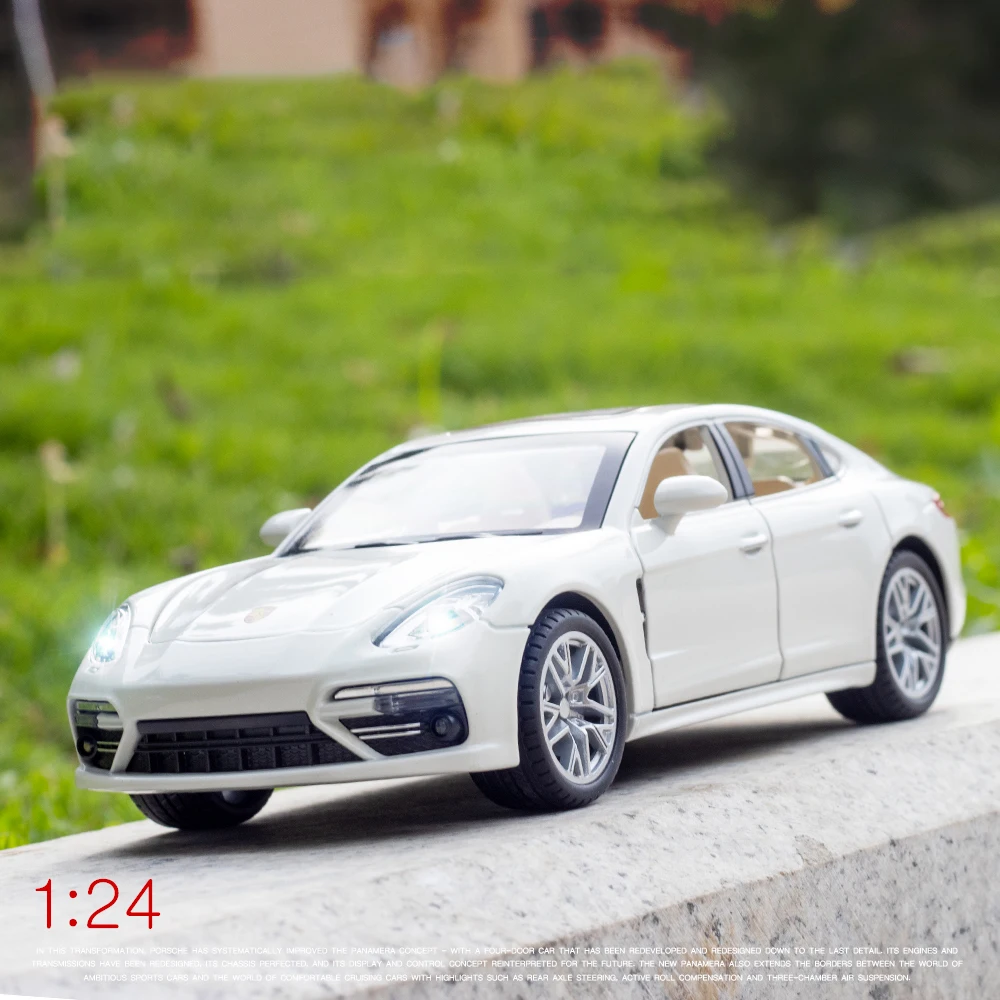 1:24 Scale Metal Die-Cast Sports Car Model 4 1:24 Scale Metal Die-Cast Sports Car Model - Image 4
