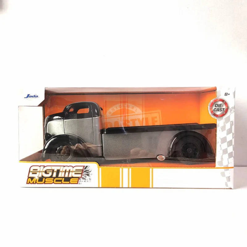 1947 Ford COE Truck 1:24 Scale Diecast Model 7 1947 Ford COE Truck 1:24 Scale Diecast Model - Image 7