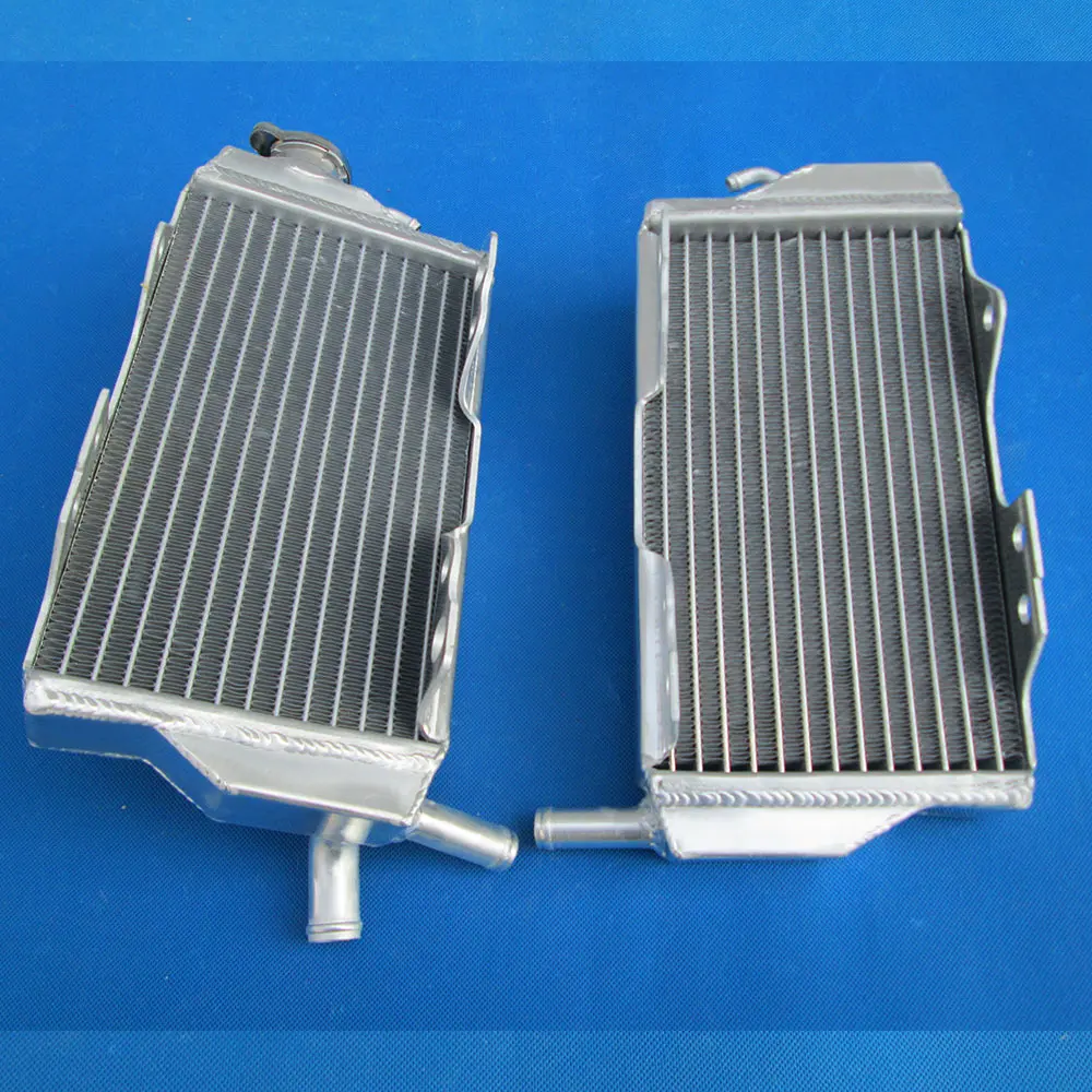 Aluminum Radiator Pair for 2002-2004 Honda CR250R 4 Aluminum Radiator Pair for 2002-2004 Honda CR250R - Image 4