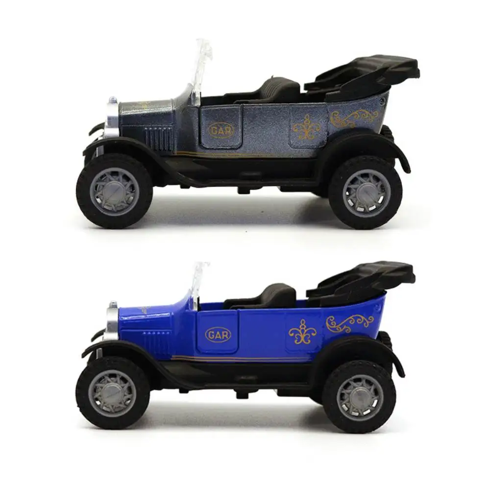 1:32 Scale Alloy Retro Classic Car Model 3 1:32 Scale Alloy Retro Classic Car Model - Image 3