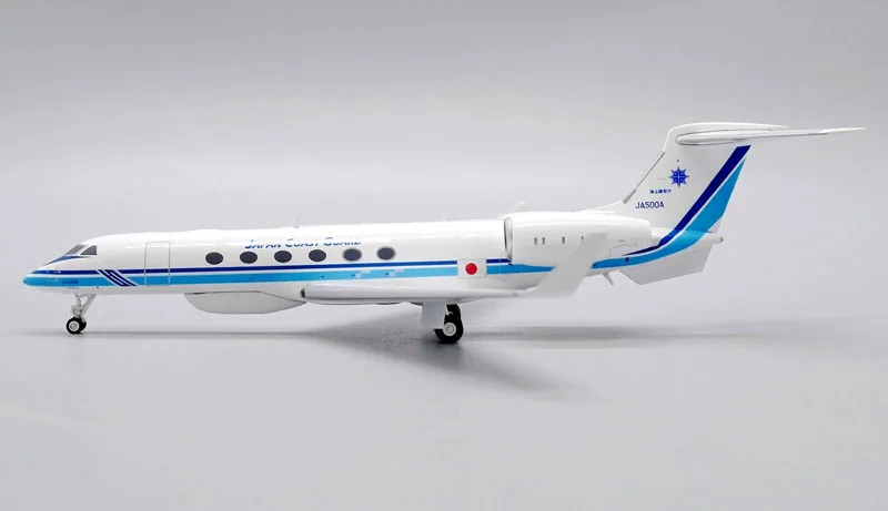 G-V Ocean Surveillance Aircraft Model JA500A 1:200 3 G-V Ocean Surveillance Aircraft Model JA500A 1:200 - Image 3